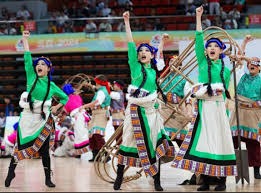 我错了但不改！逆天！主裁赛后接受采访：快船确实干扰球了 但受限于规则当时无法回放审核